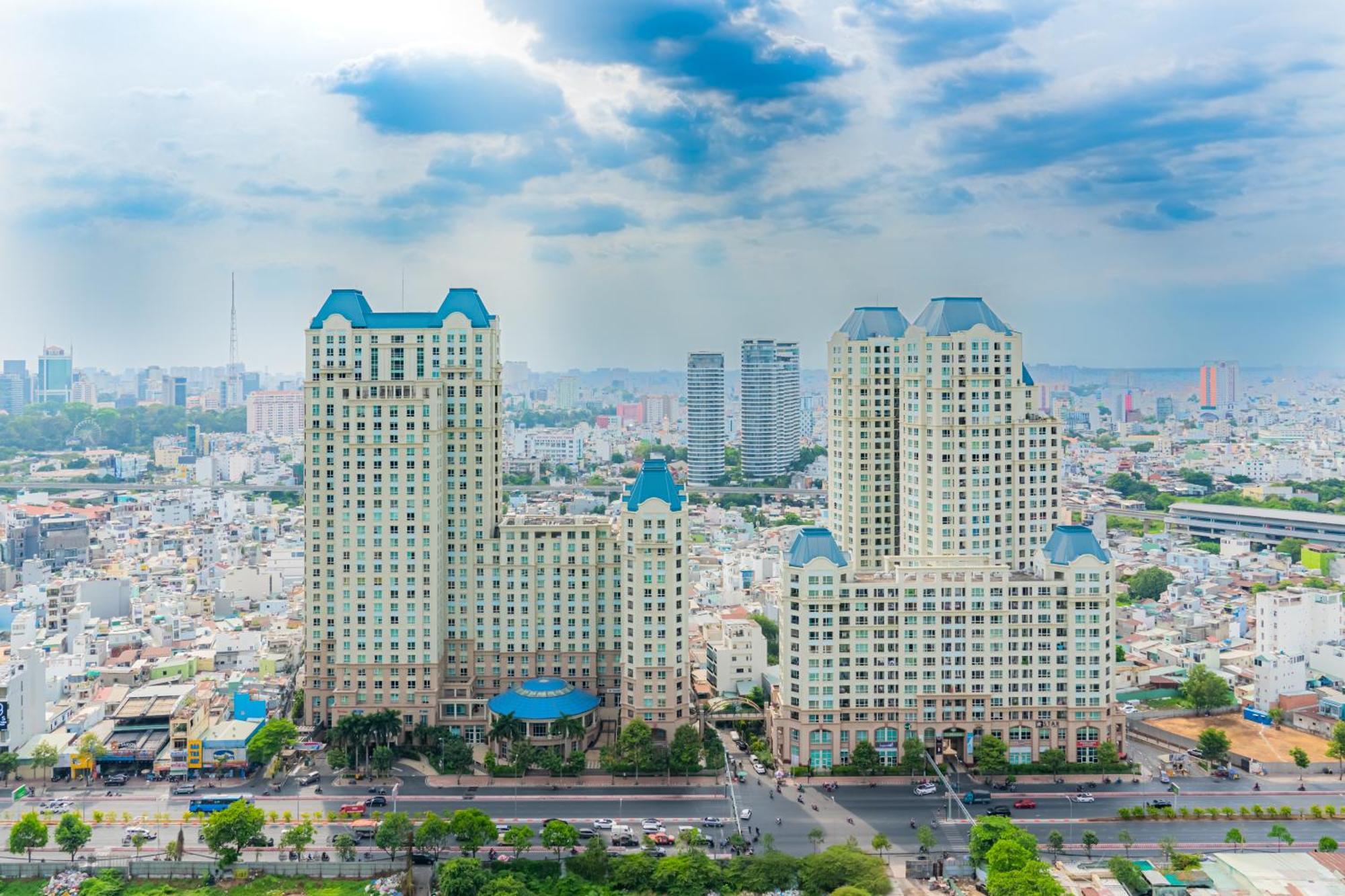 Central Apartments - Vinhomes Central Park, Landmark 81 Area & Ice Skating Rink Ho-Chi-Minh-Stadt Exterior foto